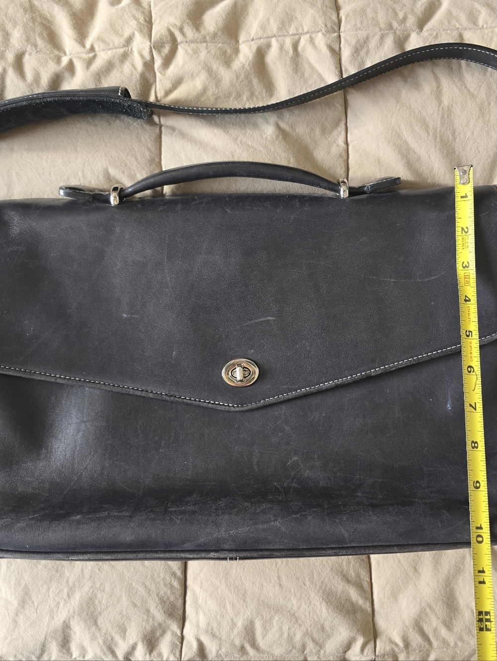Coach Vintage Messenger Bag - Picture 10 of 11